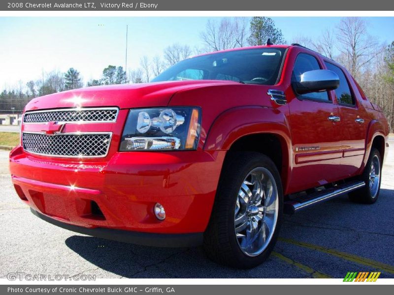 Victory Red / Ebony 2008 Chevrolet Avalanche LTZ
