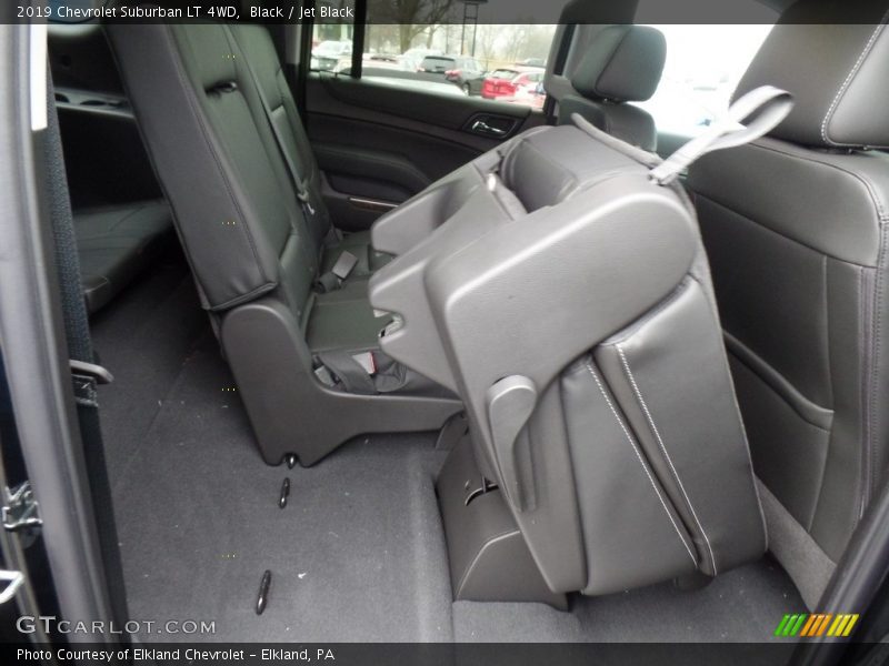 Black / Jet Black 2019 Chevrolet Suburban LT 4WD