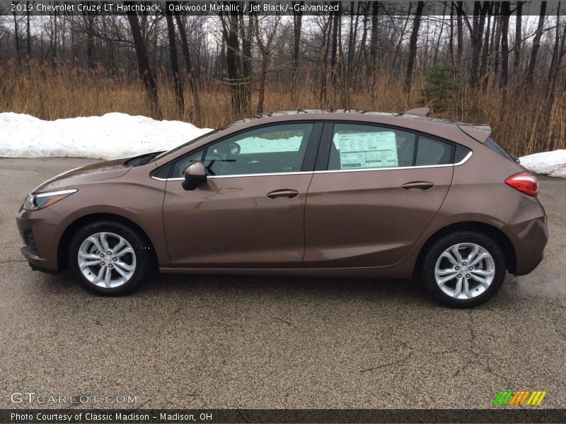 Oakwood Metallic / Jet Black/­Galvanized 2019 Chevrolet Cruze LT Hatchback