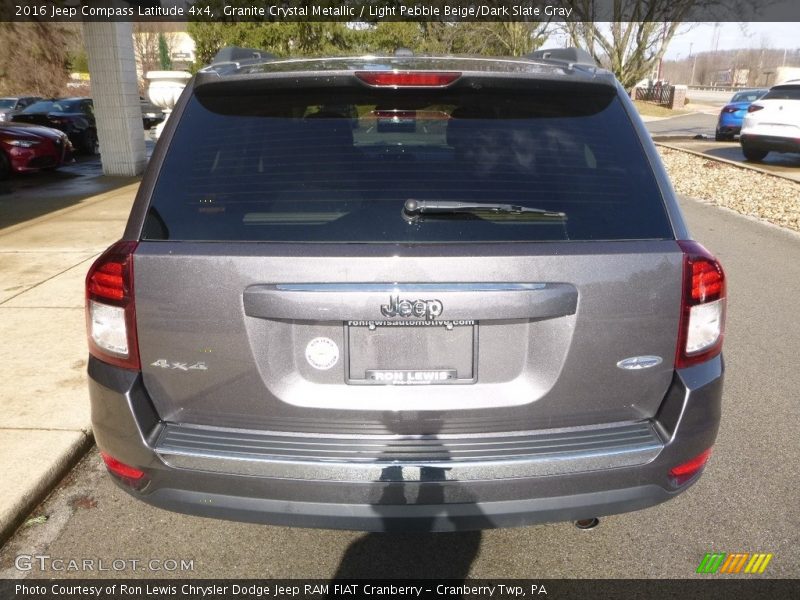 Granite Crystal Metallic / Light Pebble Beige/Dark Slate Gray 2016 Jeep Compass Latitude 4x4