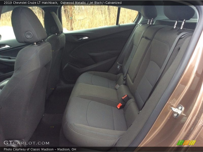 Oakwood Metallic / Jet Black/­Galvanized 2019 Chevrolet Cruze LT Hatchback