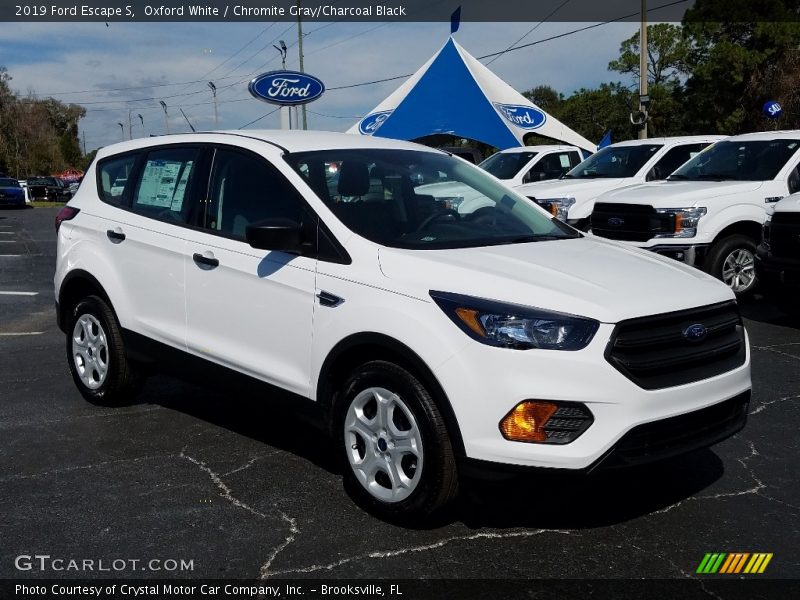 Oxford White / Chromite Gray/Charcoal Black 2019 Ford Escape S