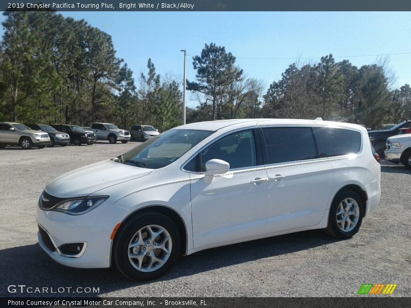 Bright White / Black/Alloy 2019 Chrysler Pacifica Touring Plus