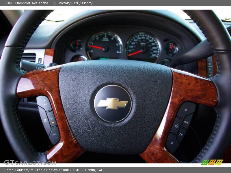 Victory Red / Ebony 2008 Chevrolet Avalanche LTZ
