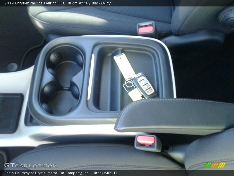 Bright White / Black/Alloy 2019 Chrysler Pacifica Touring Plus