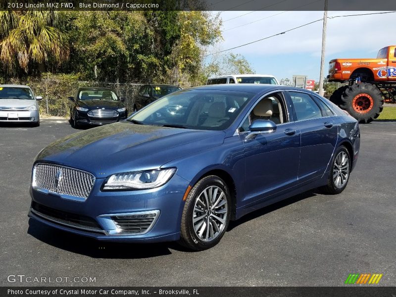 Front 3/4 View of 2019 MKZ FWD