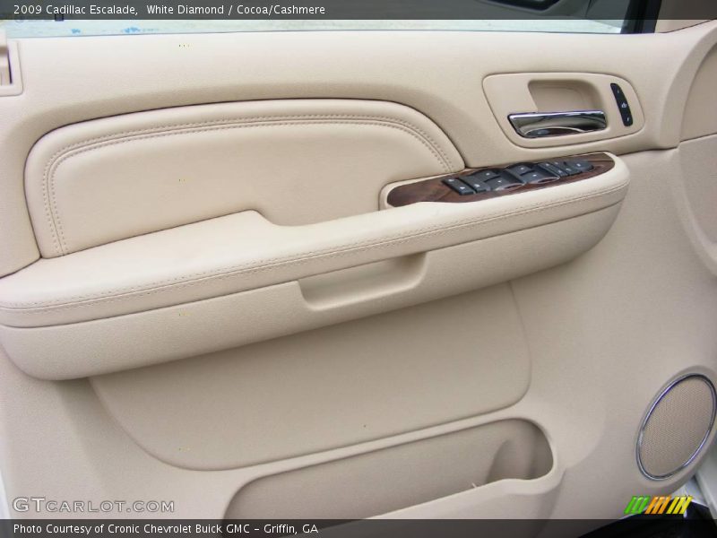 White Diamond / Cocoa/Cashmere 2009 Cadillac Escalade