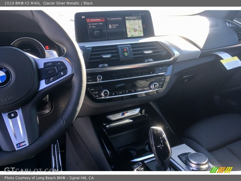 Glacier Silver Metallic / Black 2019 BMW X3 M40i