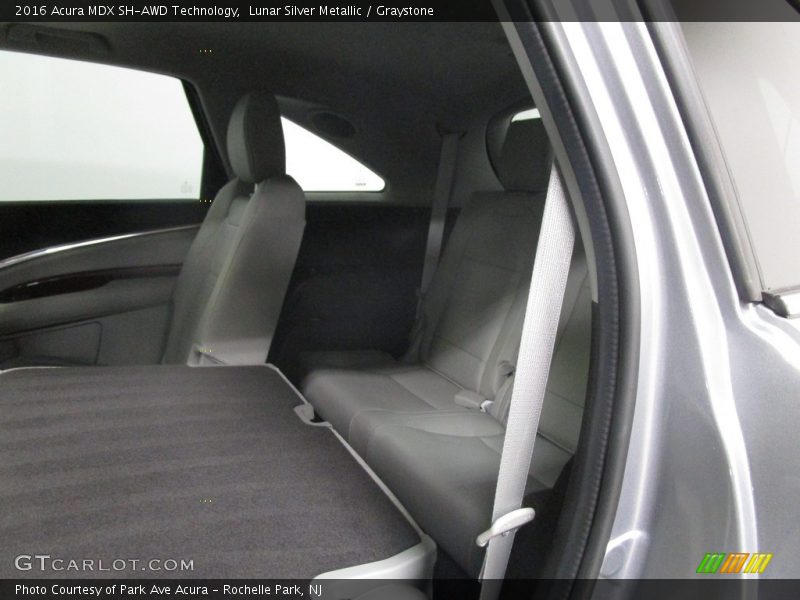 Lunar Silver Metallic / Graystone 2016 Acura MDX SH-AWD Technology