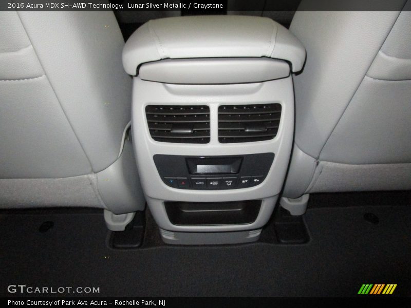 Lunar Silver Metallic / Graystone 2016 Acura MDX SH-AWD Technology