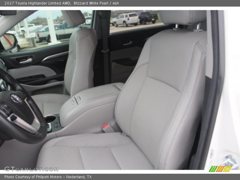 Blizzard White Pearl / Ash 2017 Toyota Highlander Limited AWD