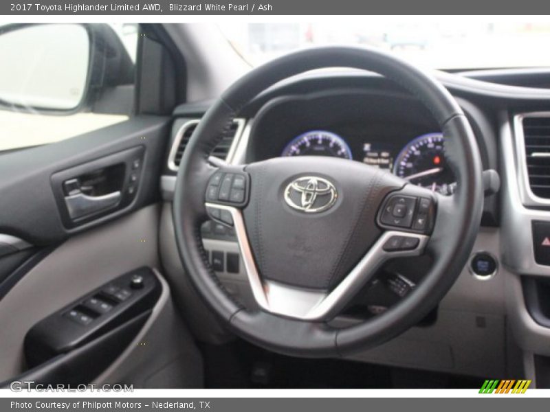 Blizzard White Pearl / Ash 2017 Toyota Highlander Limited AWD