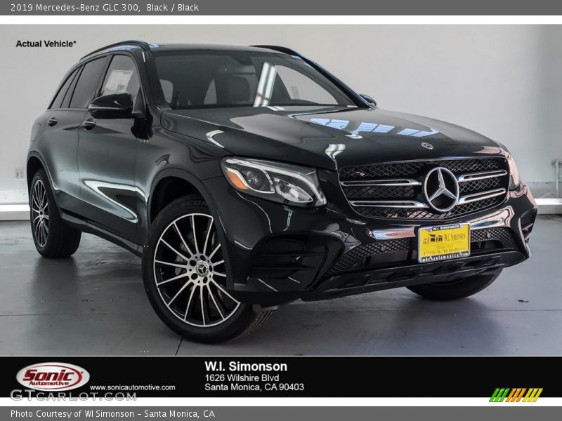 Black / Black 2019 Mercedes-Benz GLC 300