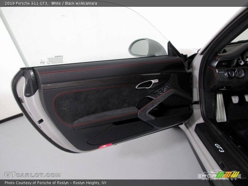 White / Black w/Alcantara 2019 Porsche 911 GT3