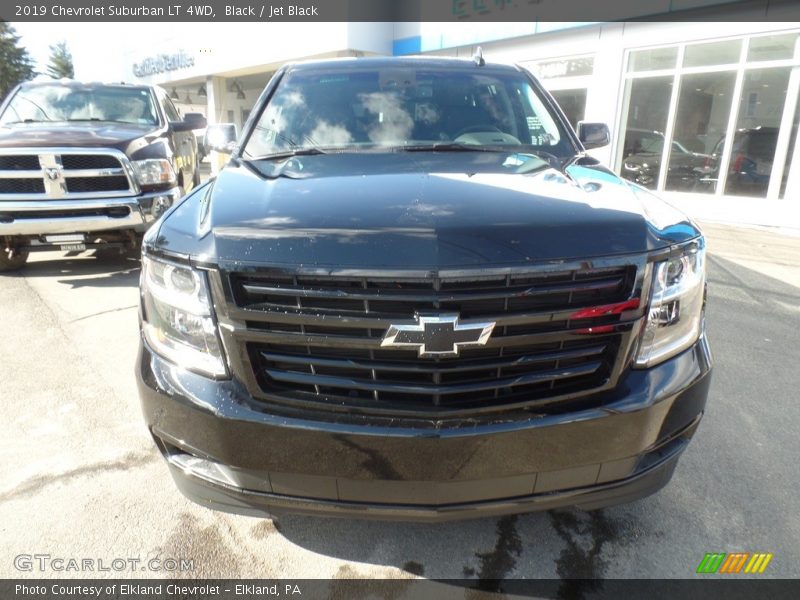 Black / Jet Black 2019 Chevrolet Suburban LT 4WD
