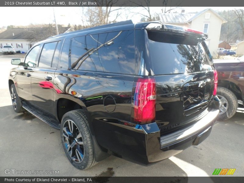 Black / Jet Black 2019 Chevrolet Suburban LT 4WD