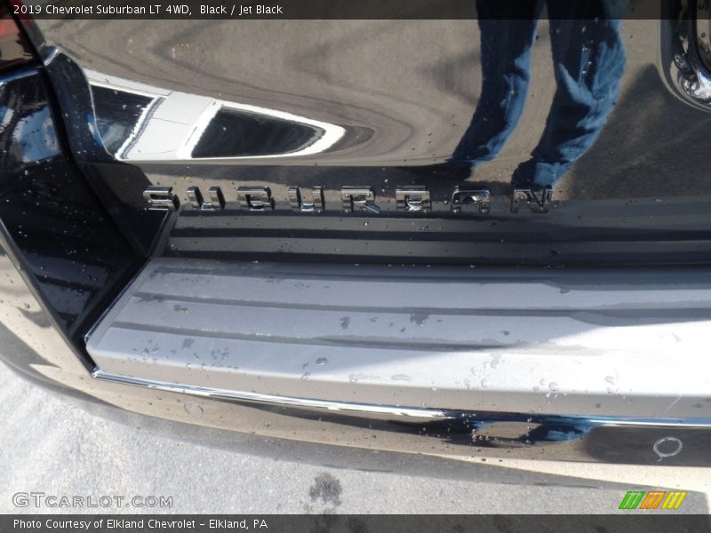 Black / Jet Black 2019 Chevrolet Suburban LT 4WD