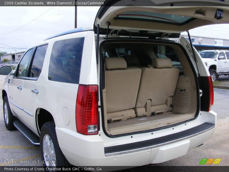 White Diamond / Cocoa/Cashmere 2009 Cadillac Escalade