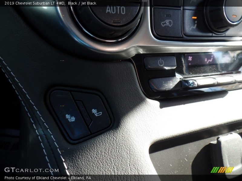 Black / Jet Black 2019 Chevrolet Suburban LT 4WD