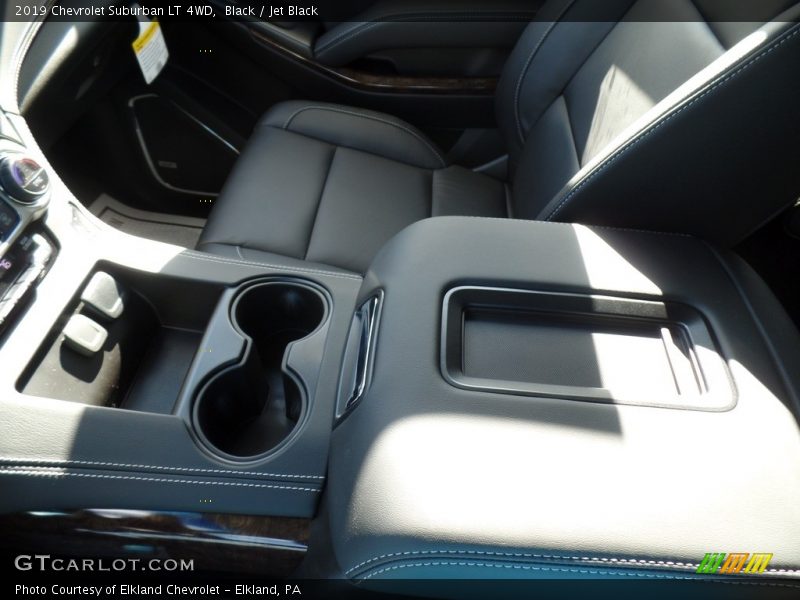 Black / Jet Black 2019 Chevrolet Suburban LT 4WD