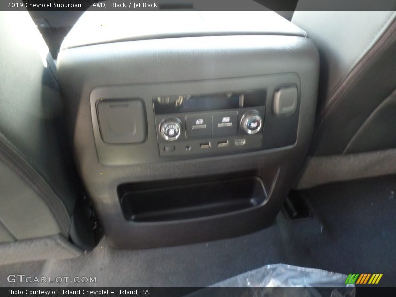 Black / Jet Black 2019 Chevrolet Suburban LT 4WD