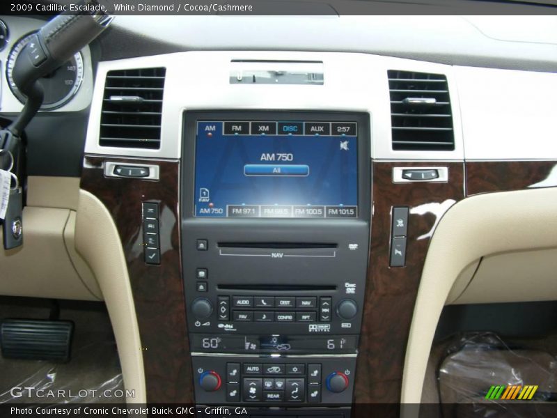 White Diamond / Cocoa/Cashmere 2009 Cadillac Escalade