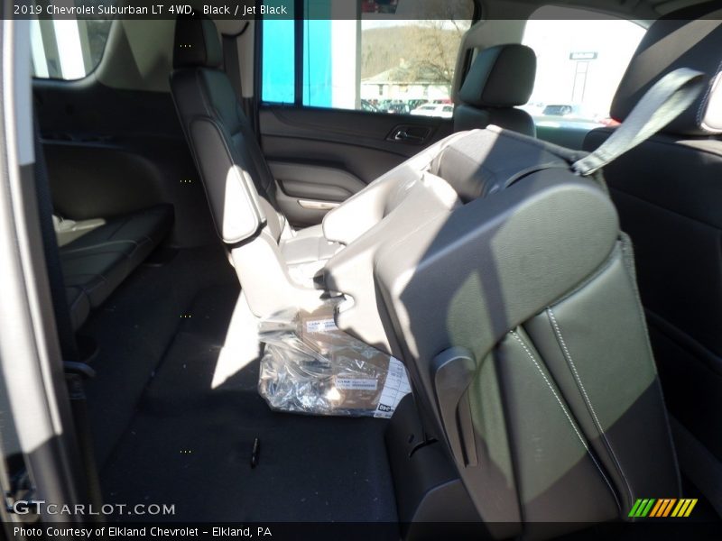 Black / Jet Black 2019 Chevrolet Suburban LT 4WD