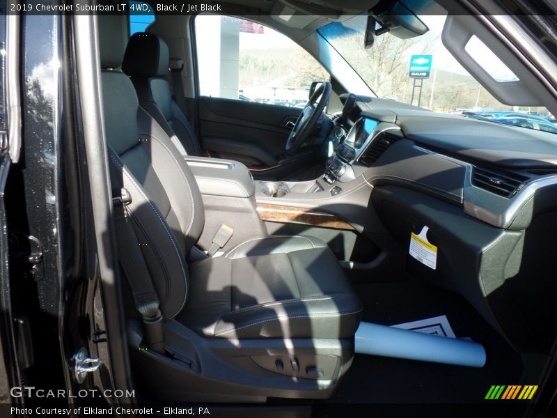 Black / Jet Black 2019 Chevrolet Suburban LT 4WD