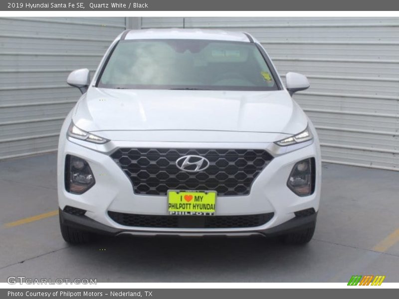 Quartz White / Black 2019 Hyundai Santa Fe SE