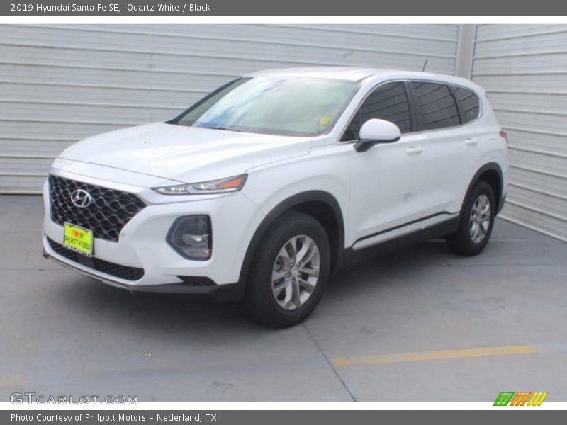 Quartz White / Black 2019 Hyundai Santa Fe SE
