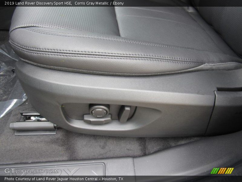 Corris Gray Metallic / Ebony 2019 Land Rover Discovery Sport HSE