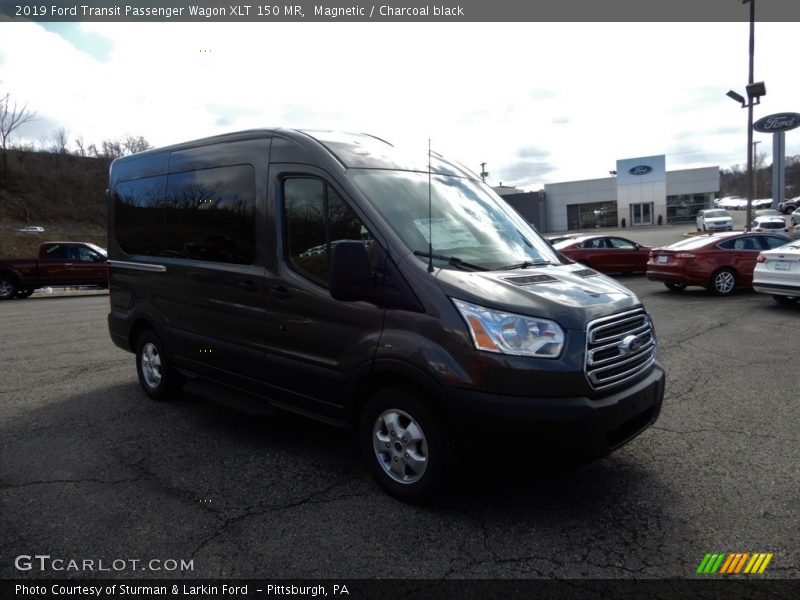 Magnetic / Charcoal black 2019 Ford Transit Passenger Wagon XLT 150 MR