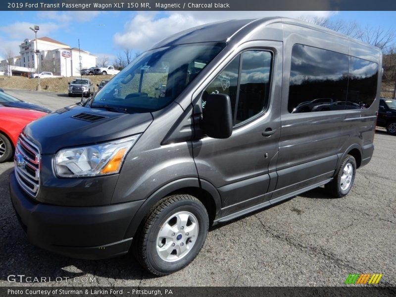 Magnetic / Charcoal black 2019 Ford Transit Passenger Wagon XLT 150 MR