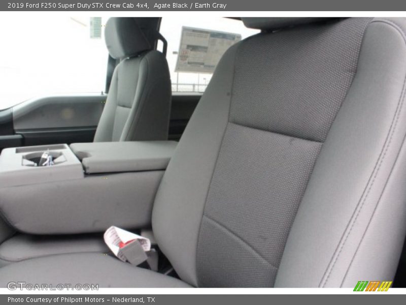 Agate Black / Earth Gray 2019 Ford F250 Super Duty STX Crew Cab 4x4