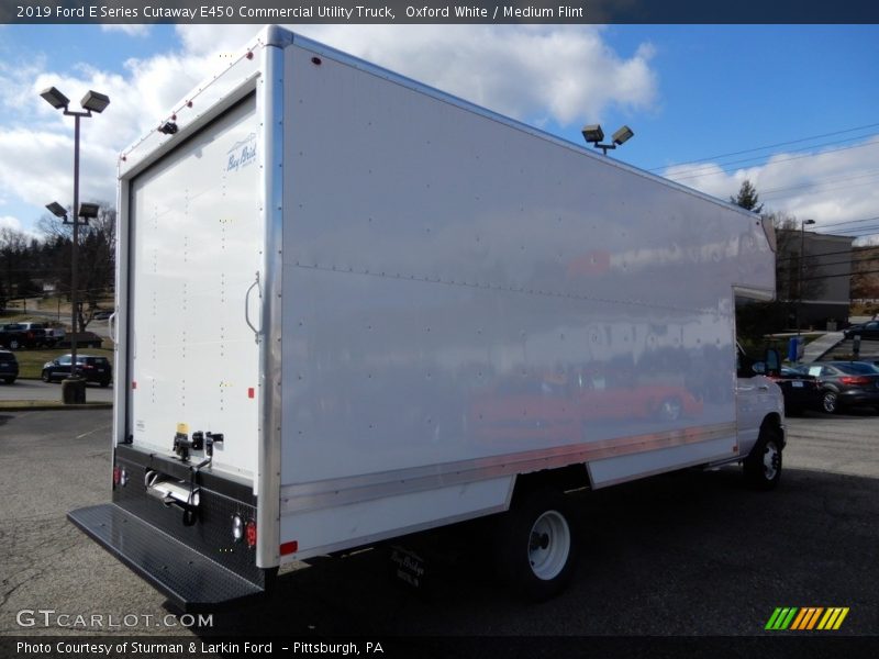 Oxford White / Medium Flint 2019 Ford E Series Cutaway E450 Commercial Utility Truck