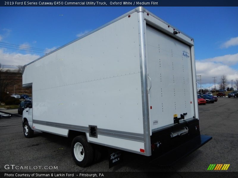 Oxford White / Medium Flint 2019 Ford E Series Cutaway E450 Commercial Utility Truck