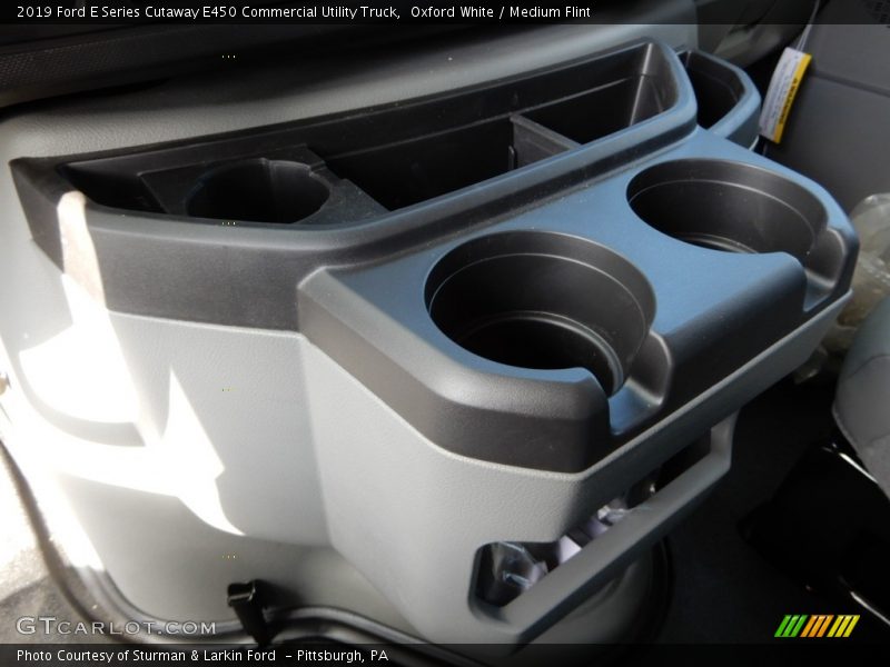 Oxford White / Medium Flint 2019 Ford E Series Cutaway E450 Commercial Utility Truck