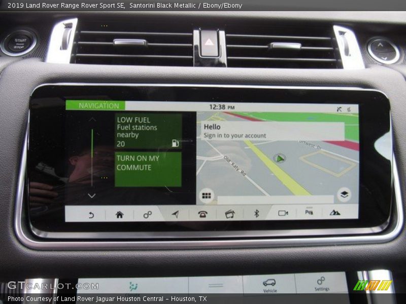 Navigation of 2019 Range Rover Sport SE