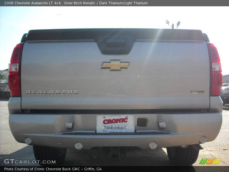 Silver Birch Metallic / Dark Titanium/Light Titanium 2008 Chevrolet Avalanche LT 4x4