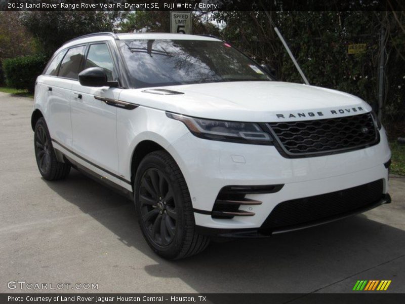 Fuji White / Ebony 2019 Land Rover Range Rover Velar R-Dynamic SE