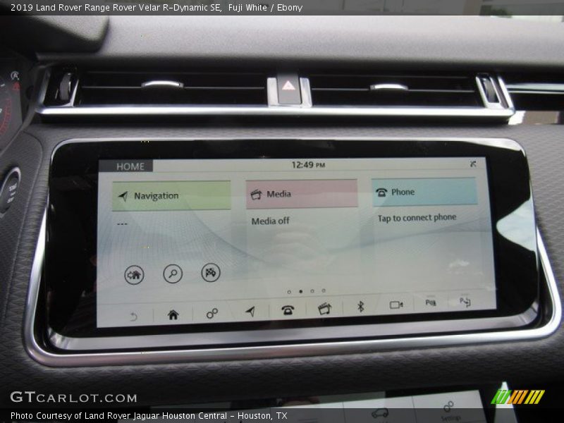 Fuji White / Ebony 2019 Land Rover Range Rover Velar R-Dynamic SE