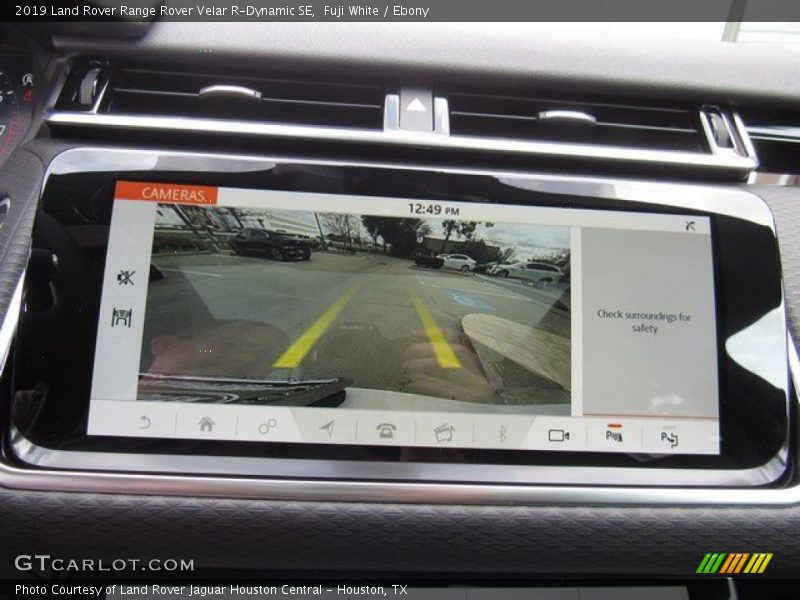 Fuji White / Ebony 2019 Land Rover Range Rover Velar R-Dynamic SE