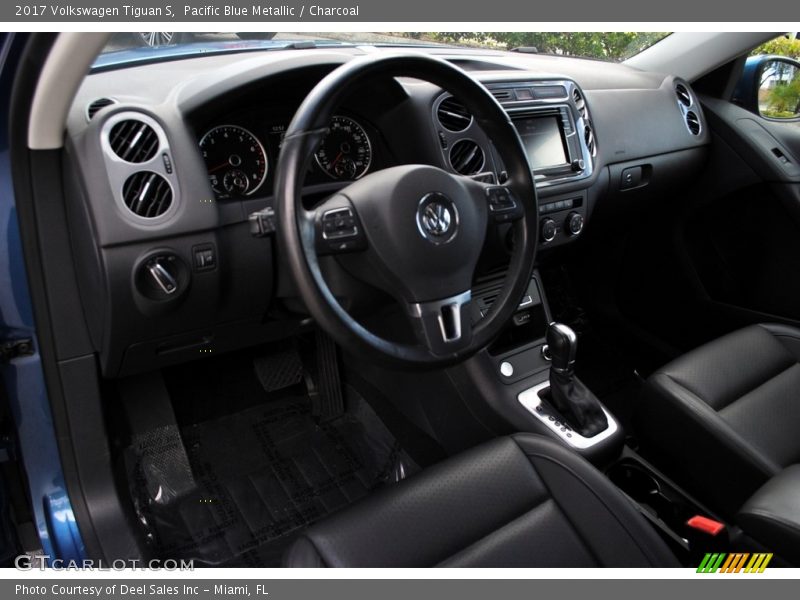 Pacific Blue Metallic / Charcoal 2017 Volkswagen Tiguan S