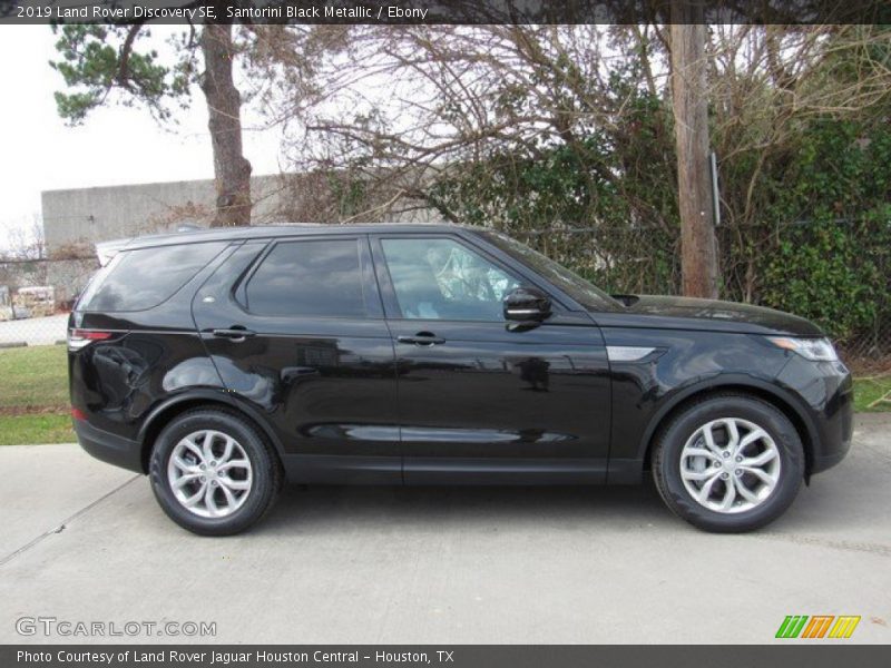 Santorini Black Metallic / Ebony 2019 Land Rover Discovery SE
