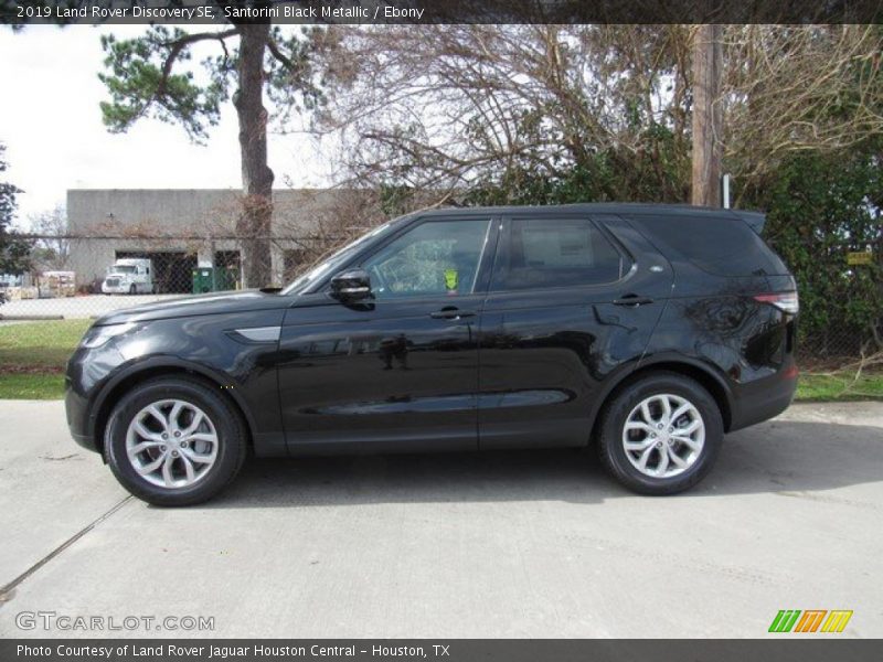 Santorini Black Metallic / Ebony 2019 Land Rover Discovery SE