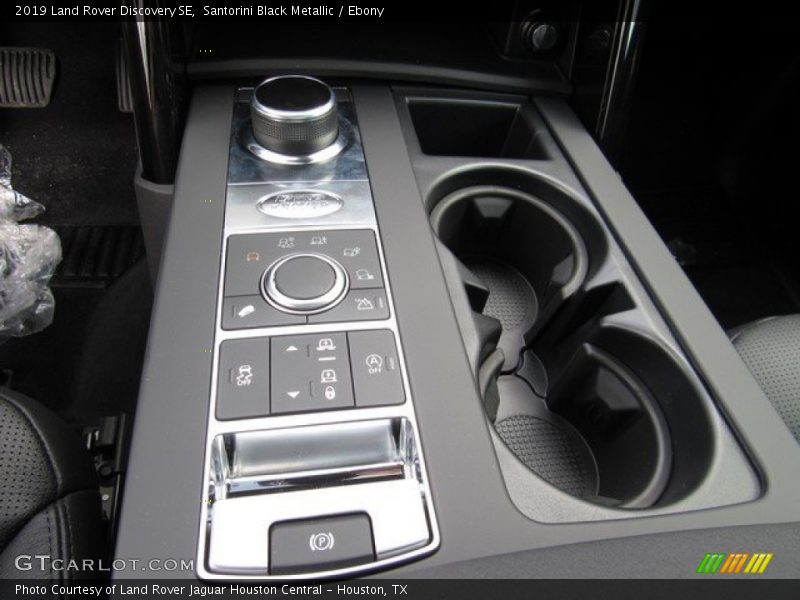 Santorini Black Metallic / Ebony 2019 Land Rover Discovery SE