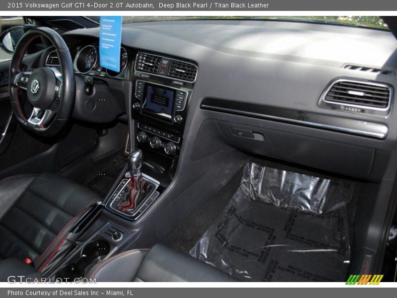 Deep Black Pearl / Titan Black Leather 2015 Volkswagen Golf GTI 4-Door 2.0T Autobahn