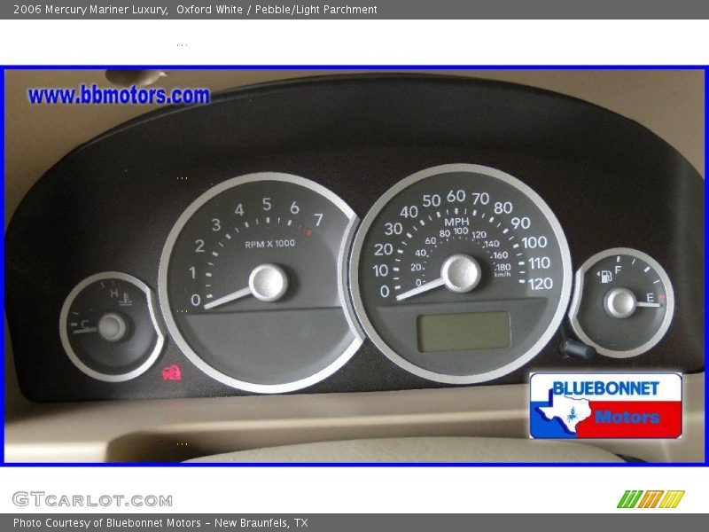 Oxford White / Pebble/Light Parchment 2006 Mercury Mariner Luxury