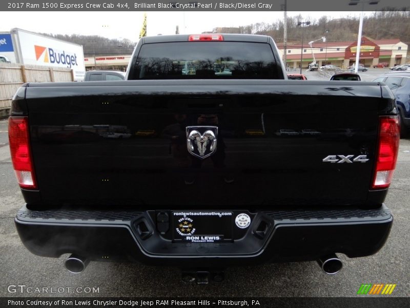 Brilliant Black Crystal Pearl / Black/Diesel Gray 2017 Ram 1500 Express Crew Cab 4x4