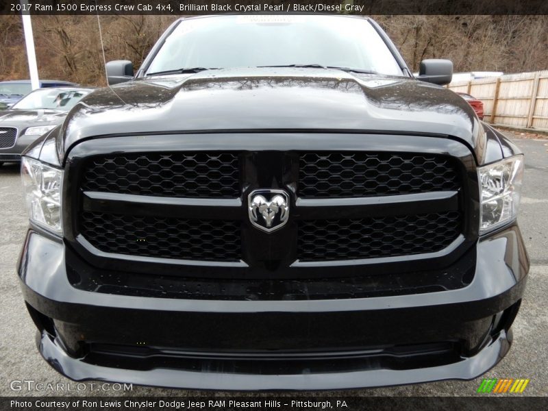Brilliant Black Crystal Pearl / Black/Diesel Gray 2017 Ram 1500 Express Crew Cab 4x4